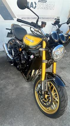 KAWASAKI Z900RS R EDITION 